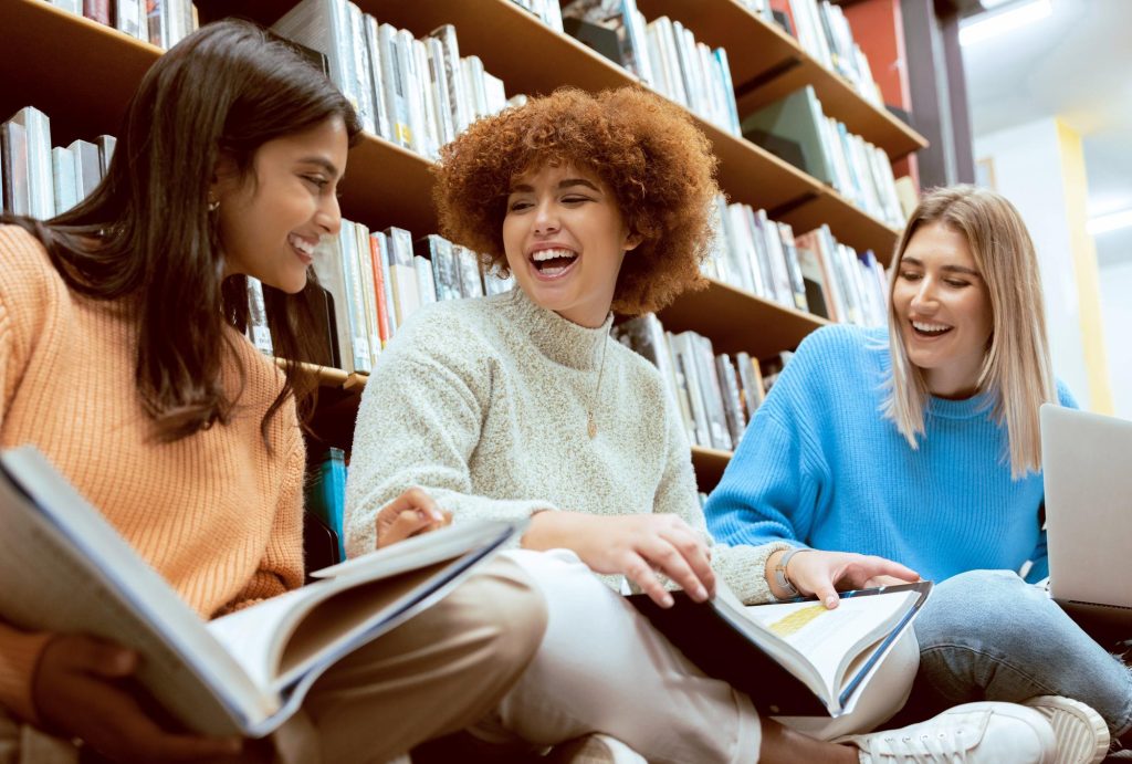 Teks bahasa Inggris sebagai latihan active reading